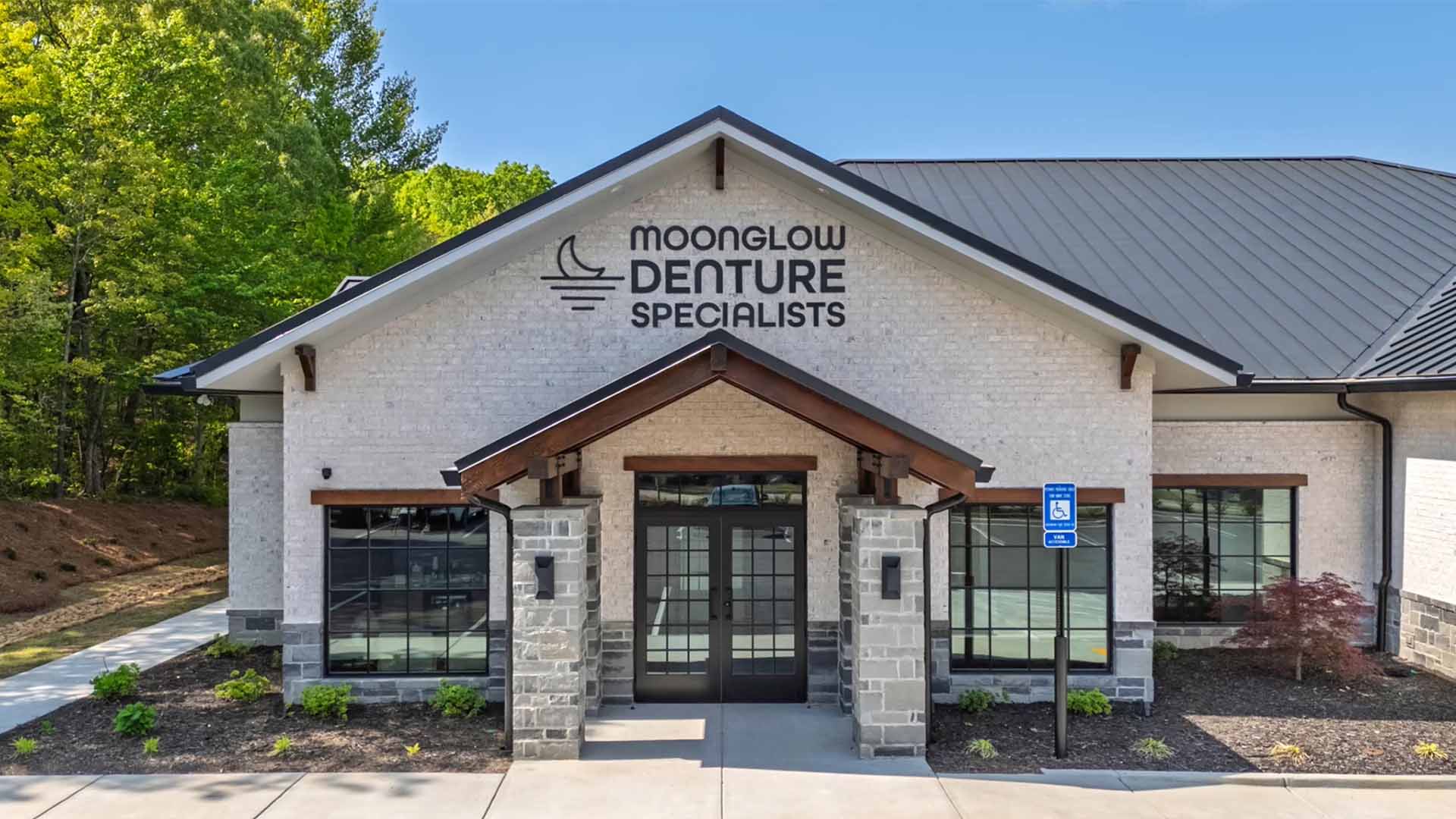 Moonglow Denture Specialists